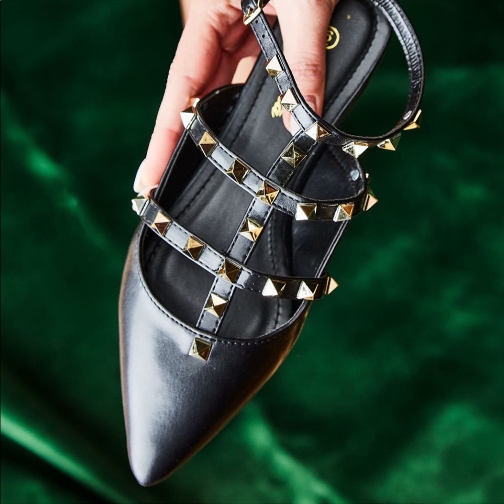 Black studded pointed toe flat - Picture 2 of 3